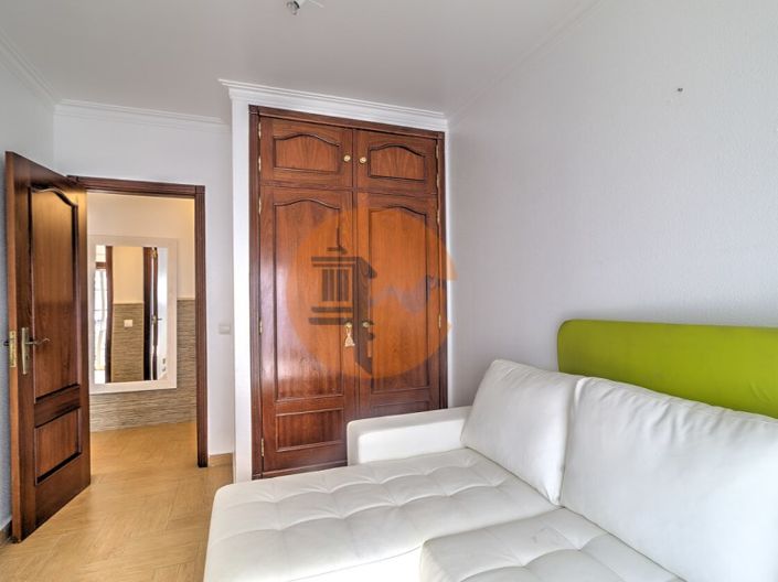 Image No.17-3 Bed Apartment for sale