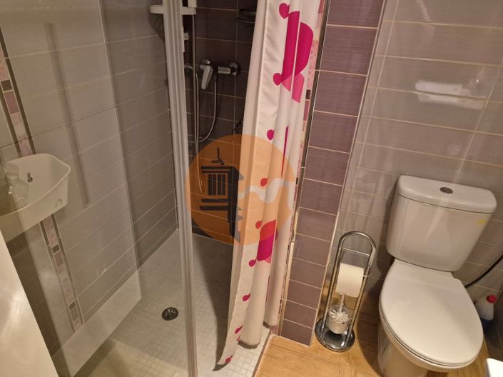 Image No.25-3 Bed Apartment for sale