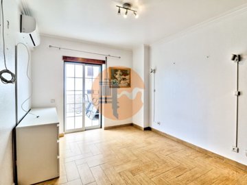 id9004ba01-0000-0500-0000-000018237e97