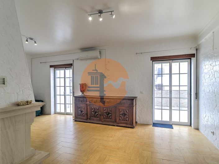 Image No.6-3 Bed Apartment for sale