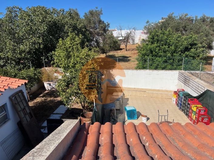 Image No.8-3 Bed House for sale