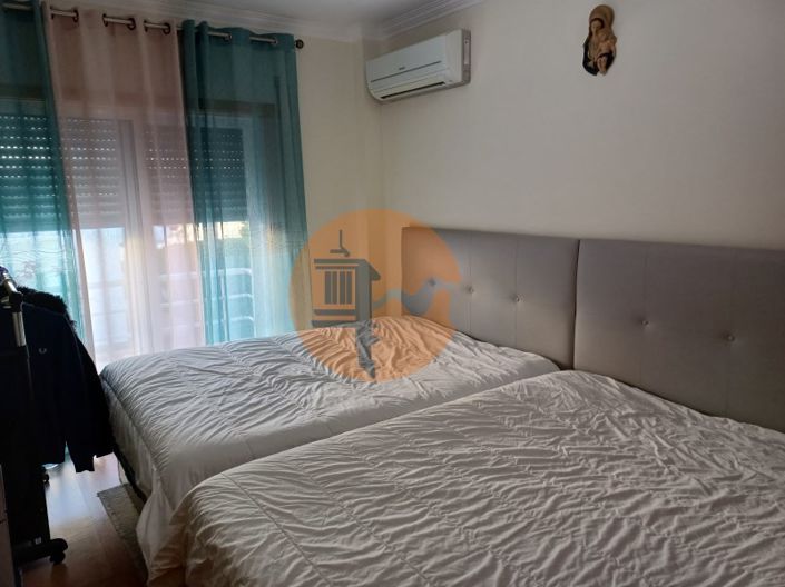 Image No.32-2 Bed House for sale