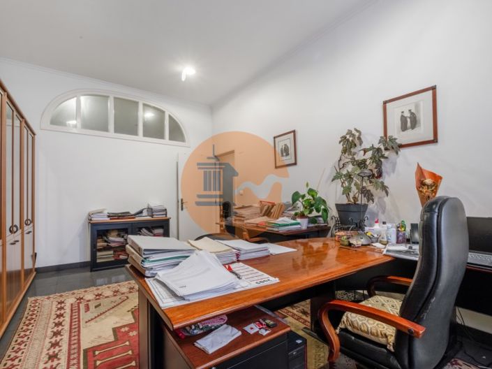 Image No.15-Commercial for sale