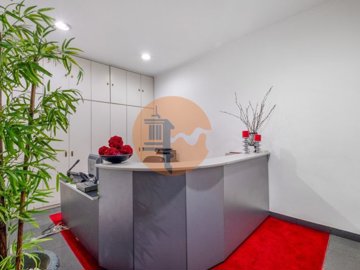 id8423b901-0000-0500-0000-0000180846ad