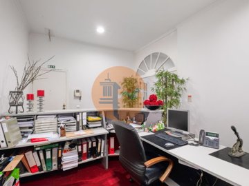 id8423b901-0000-0500-0000-0000180846b4