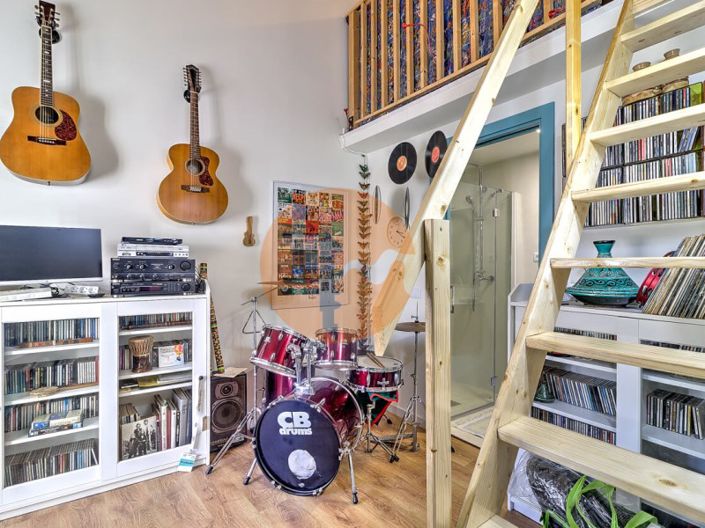 Image No.23-4 Bed House for sale