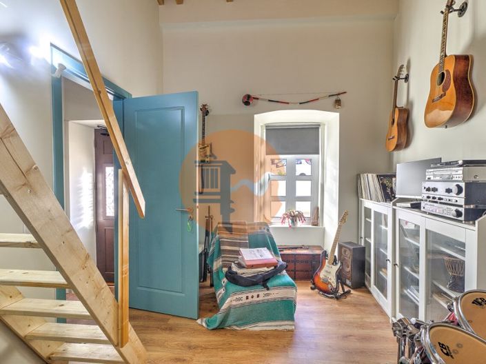 Image No.24-4 Bed House for sale