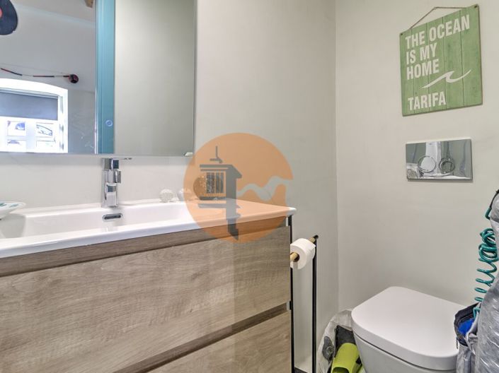 Image No.27-4 Bed House for sale