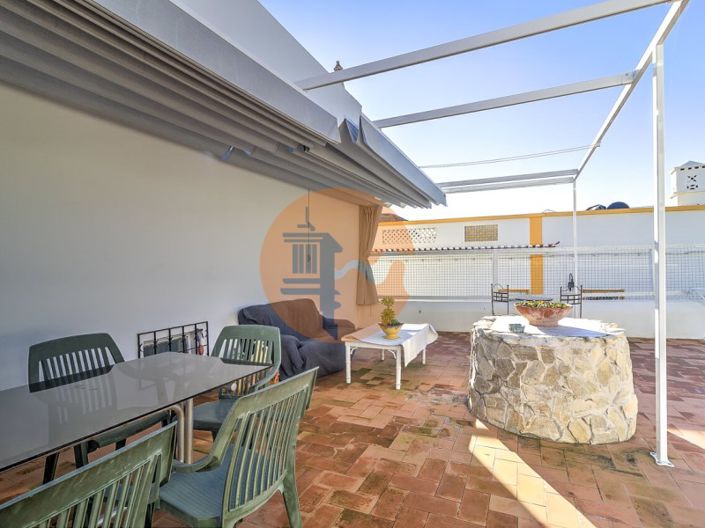 Image No.34-4 Bed House for sale