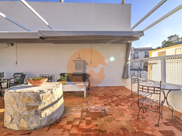 Image No.37-4 Bed House for sale