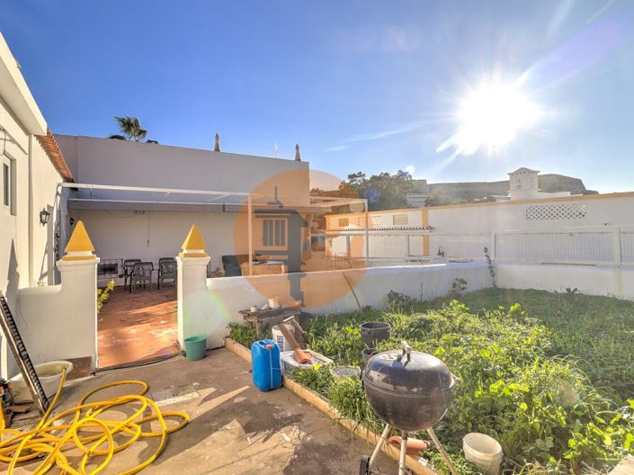 Image No.42-4 Bed House for sale