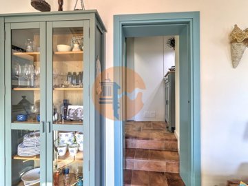 id3016bb01-0000-0500-0000-000018260332