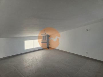 id94b8b701-0000-0500-0000-000017cced27