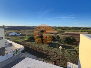 id94b8b701-0000-0500-0000-000017cced24