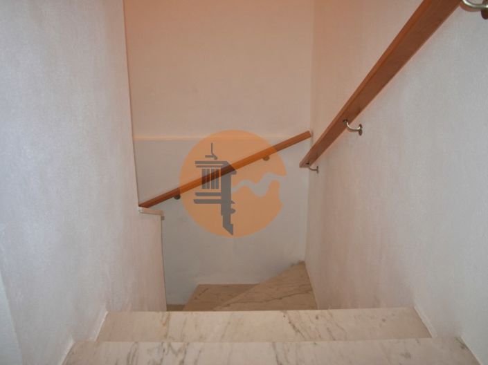 Image No.16-2 Bed House for sale