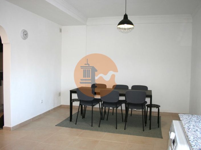 Image No.2-2 Bed House for sale