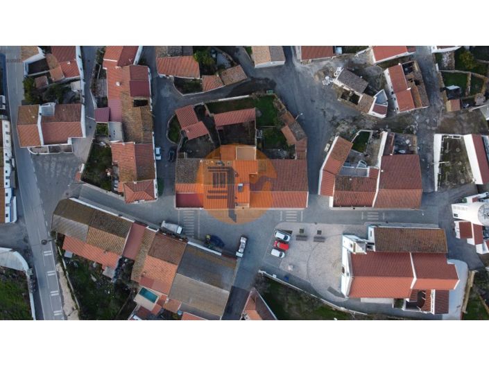 Image No.33-2 Bed House for sale