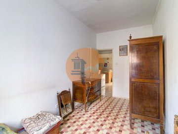 id0b43af01-0000-0500-0000-000017c5b5e8