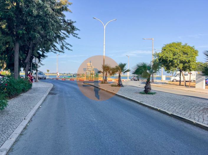 Image No.25-2 Bed Apartment for sale