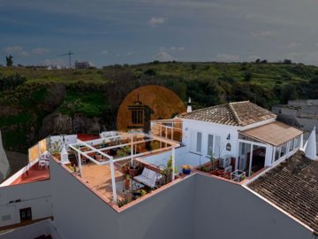 id9d12bb01-0000-0500-0000-0000184c9d52