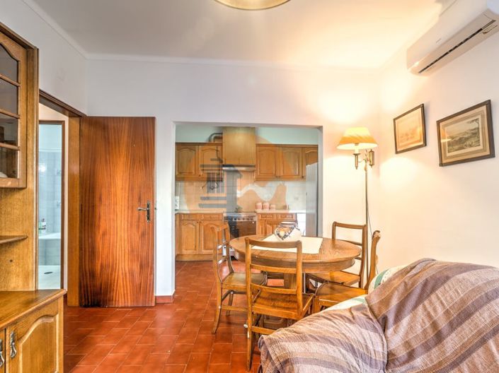 Image No.10-1 Bed Apartment for sale