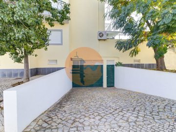 id7ab2b401-0000-0500-0000-000017a70de4