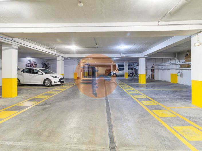 Image No.9-2 Bed Apartment for sale