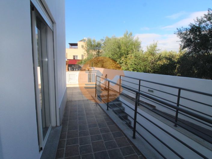 Image No.36-3 Bed House for sale