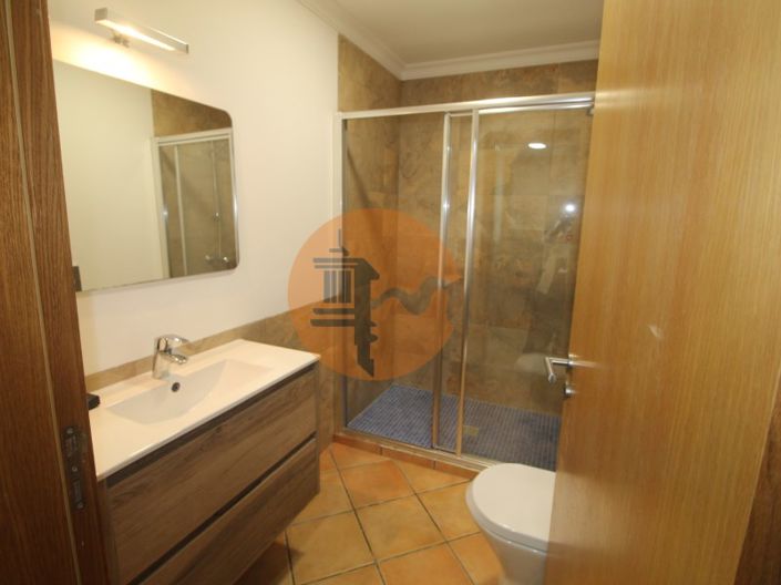 Image No.45-3 Bed House for sale