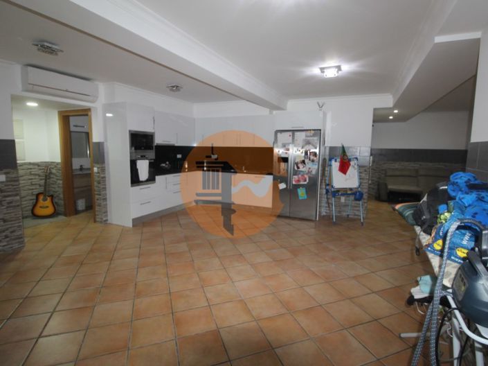 Image No.47-3 Bed House for sale