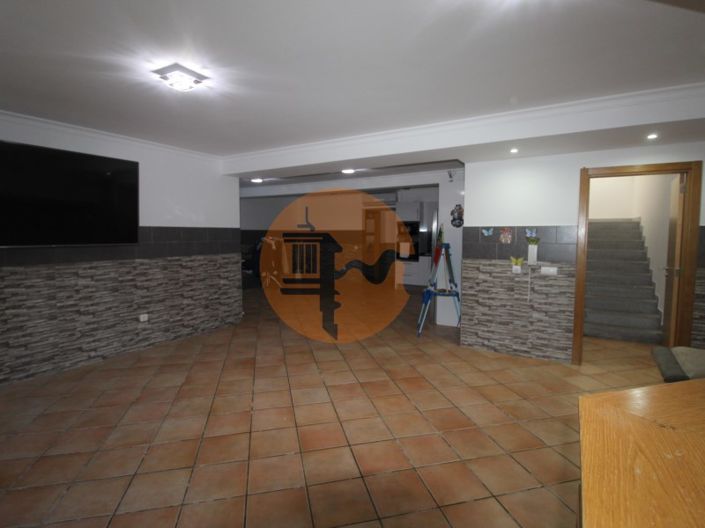 Image No.50-3 Bed House for sale