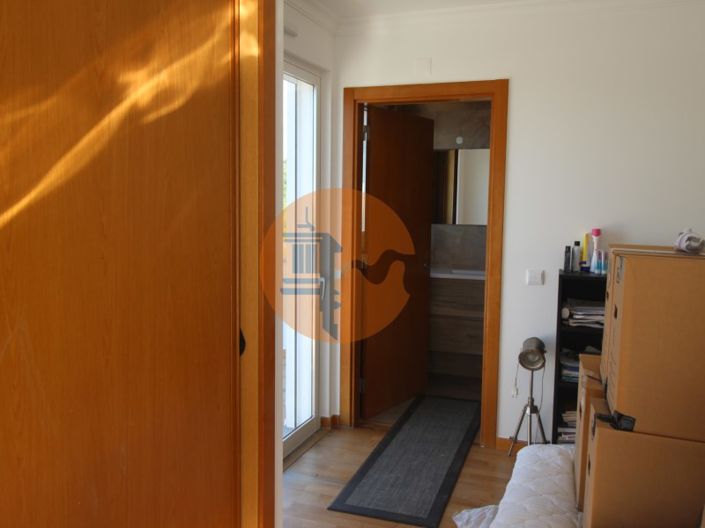 Image No.9-3 Bed House for sale