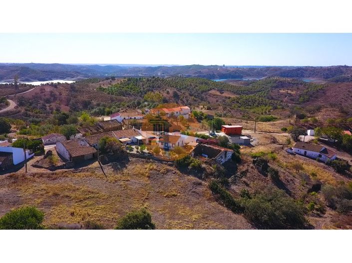 Image No.30-3 Bed House for sale