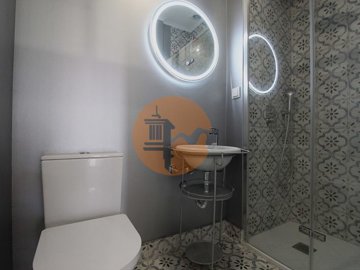 id1994bf01-0000-0500-0000-000018705b9e