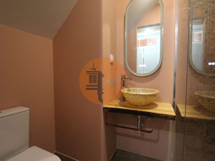 Image No.21-4 Bed Apartment for sale