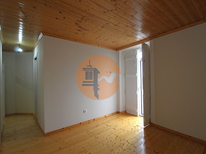 Image No.26-4 Bed Apartment for sale