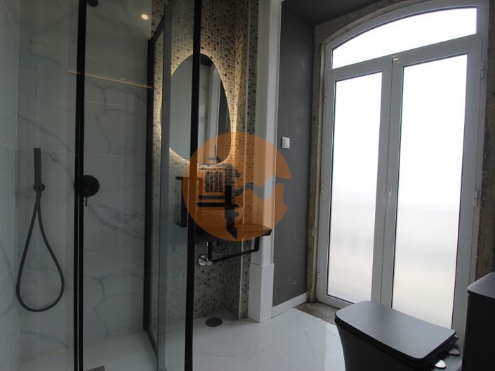 Image No.30-4 Bed Apartment for sale