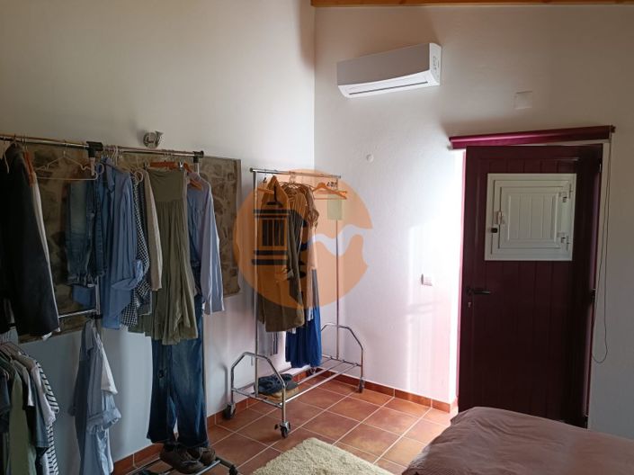 Image No.16-3 Bed Commercial for sale