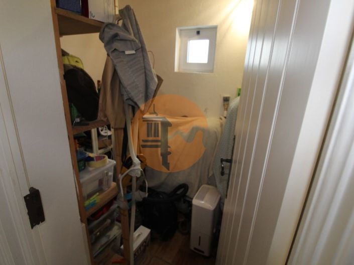 Image No.16-2 Bed House for sale