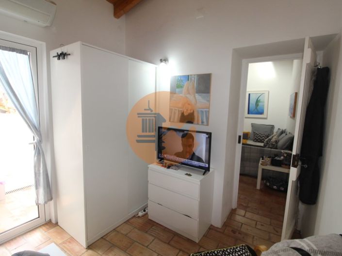 Image No.20-2 Bed House for sale