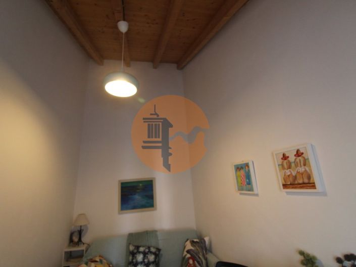 Image No.4-2 Bed House for sale