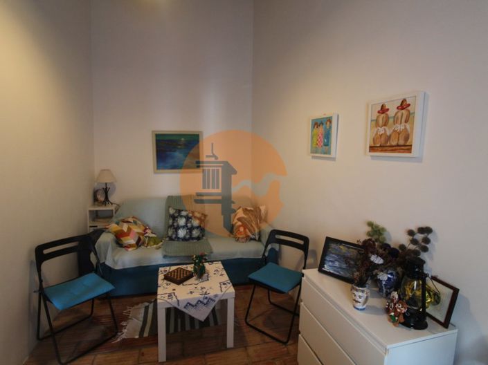 Image No.5-2 Bed House for sale