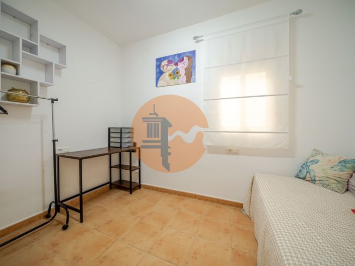 Image No.12-3 Bed Apartment for sale