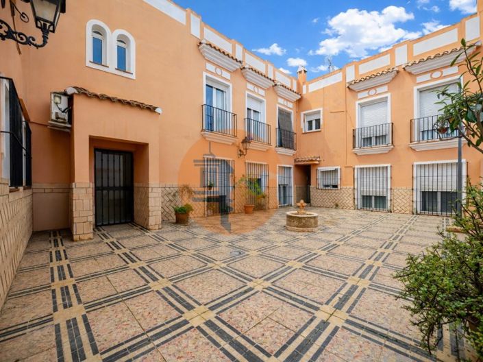 Image No.26-3 Bed Apartment for sale