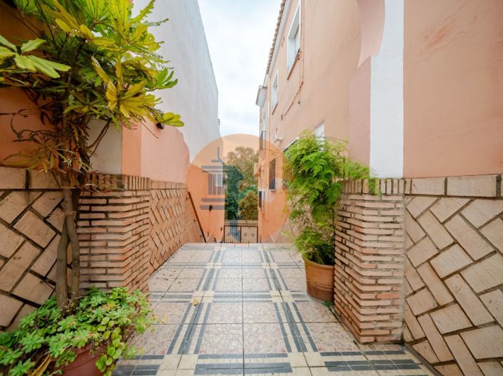 Image No.27-3 Bed Apartment for sale