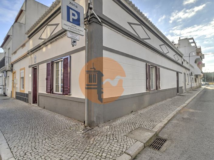 Image No.2-2 Bed House for sale