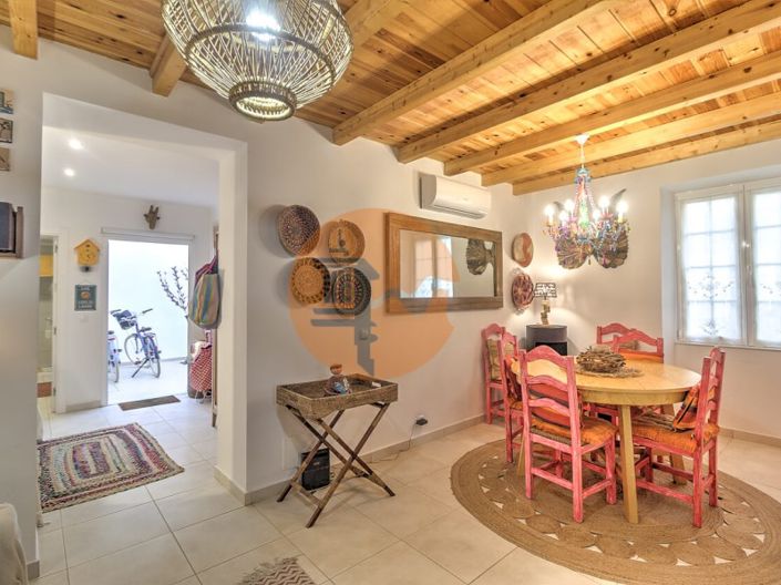 Image No.7-2 Bed House for sale