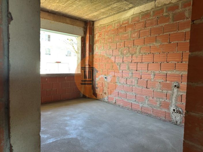 Image No.49-3 Bed Apartment for sale