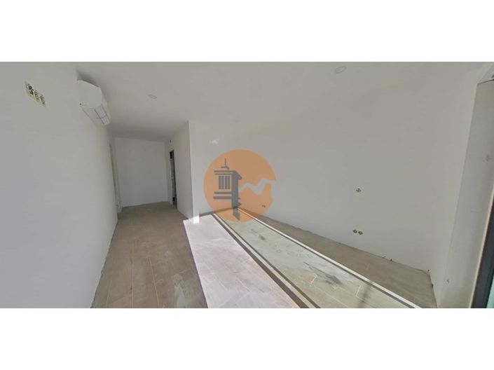 Image No.21-2 Bed Apartment for sale