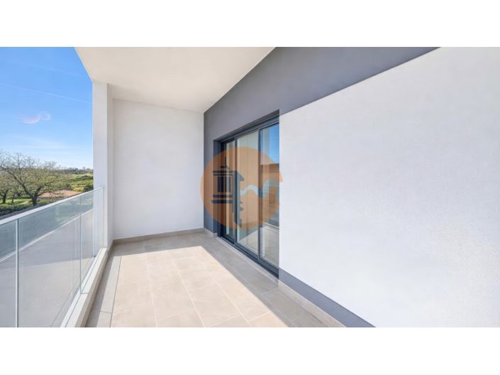 Image No.23-2 Bed Apartment for sale